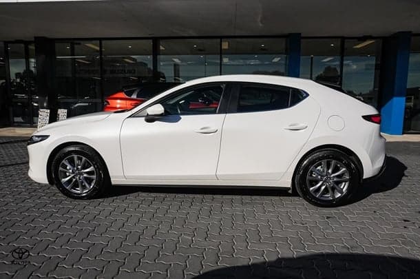 2024 Mazda 3 G20 Pure in White