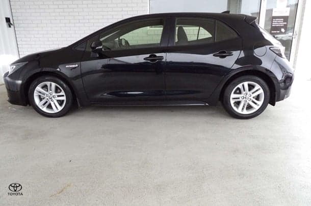 2018 Toyota Corolla Ascent Sport in Black