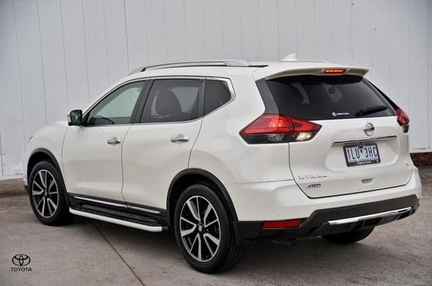 2017 Nissan X-TRAIL Ti in White