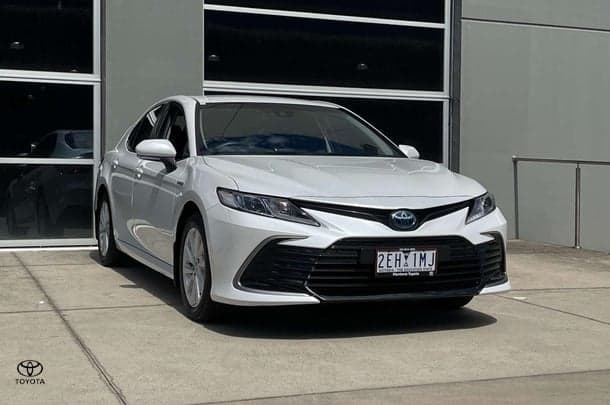 2021 Toyota Camry Ascent in White