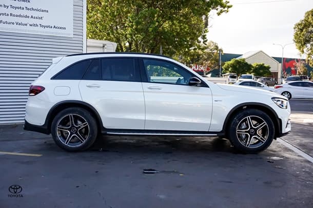 2022 Mercedes-Benz GLC-Class GLC43 AMG in White