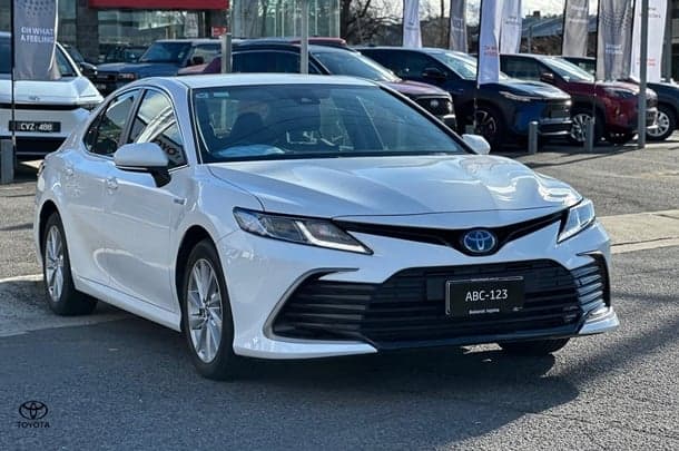 2022 Toyota Camry Ascent in White