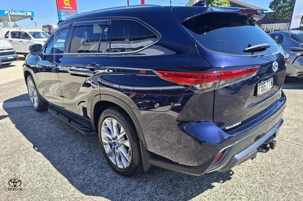 2022 Toyota Kluger AWD GRANDE in Blue