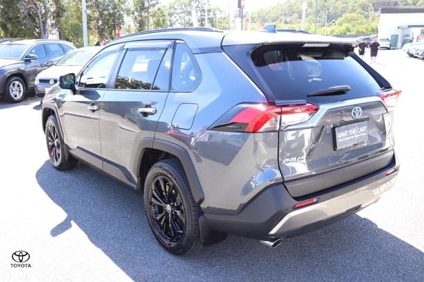 2023 Toyota RAV4 Cruiser-AWD in Silver