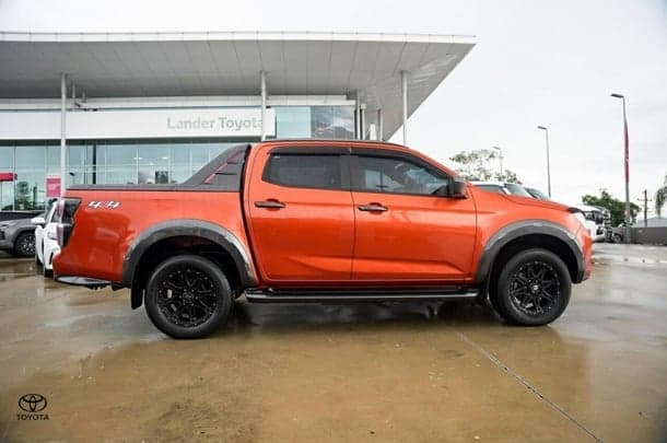 2022 Isuzu D-MAX X-TERRAIN in Other