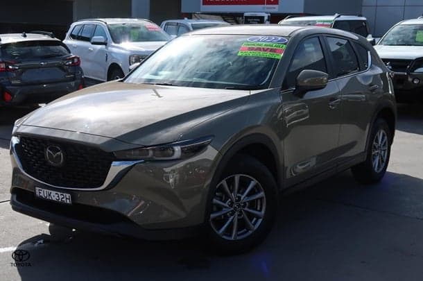 2022 Mazda CX-5 Maxx Sport in Gold