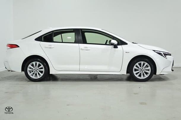 2025 Toyota Corolla Ascent Sport Hybrid in White