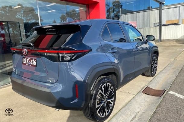 2024 Toyota Yaris Cross Urban in Grey