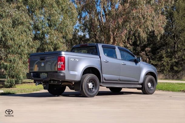 2018 Holden Colorado LS in Grey