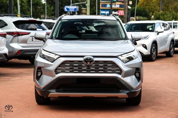 2025 Toyota RAV4 Cruiser 2WD in Silver