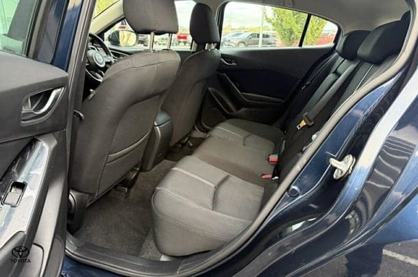 2017 Mazda 3 Maxx in Blue