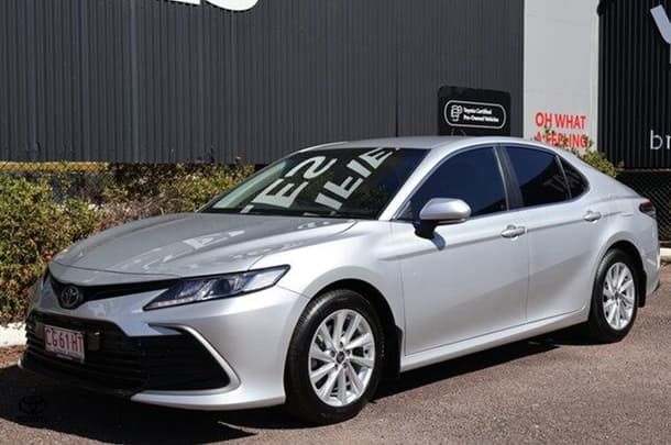 2022 Toyota Camry Ascent in Silver