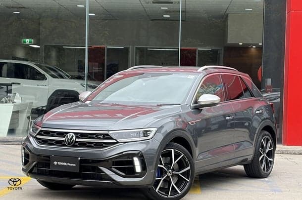 2023 Volkswagen T-Roc R in Grey