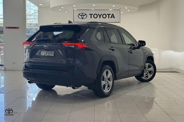 2019 Toyota RAV4 GXL in Grey