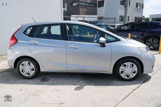 2018 Honda Jazz VTi in Silver