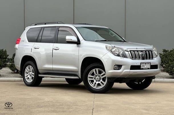 2010 Toyota Landcruiser Prado Kakadu in Silver