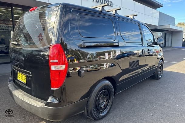 2019 Hyundai iLoad Base in Black