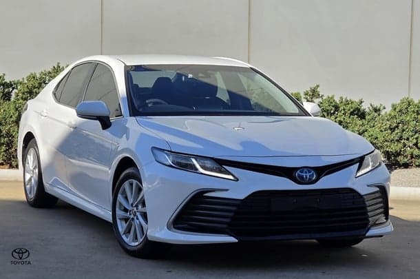 2022 Toyota Camry Ascent in White