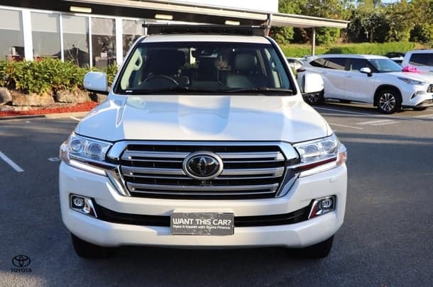 2020 Toyota Landcruiser Sahara in White