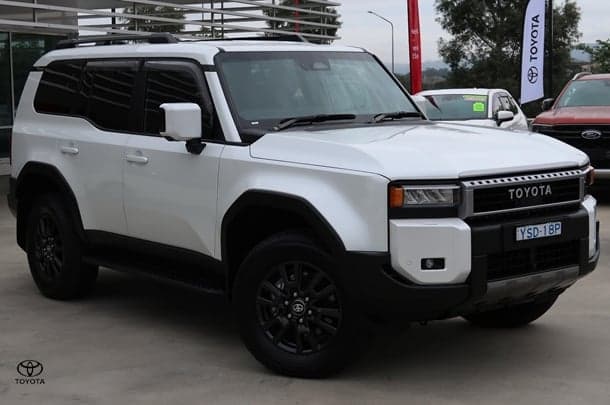 2024 Toyota Landcruiser Prado GXL in White