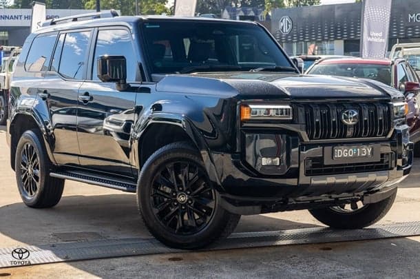 2024 Toyota Landcruiser Prado VX in Black