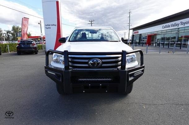 2023 Toyota Hilux SR in White