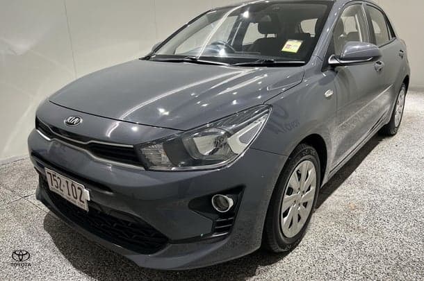 2021 Kia Rio S in Grey
