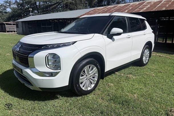 2022 Mitsubishi Outlander LS in Other