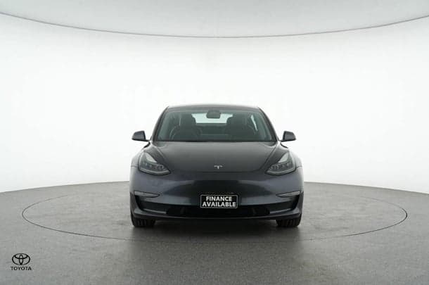 2023 Tesla Model 3 Long Range in Grey
