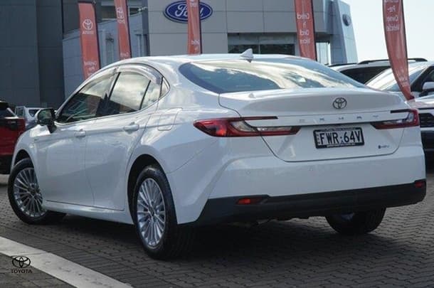 2025 Toyota Camry Ascent in White
