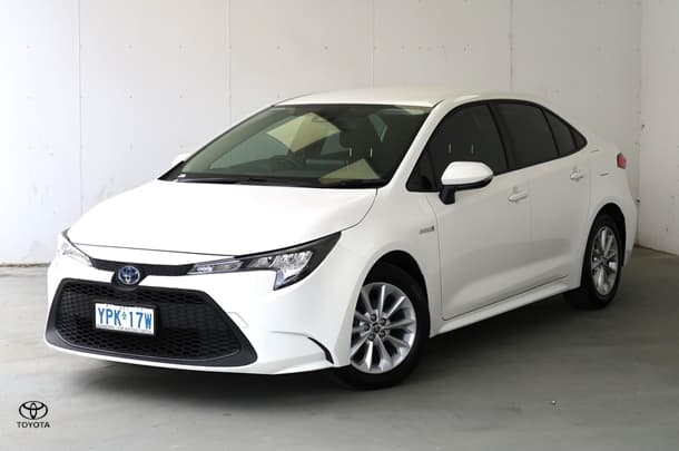 2022 Toyota Corolla Ascent Sport Hybrid in White