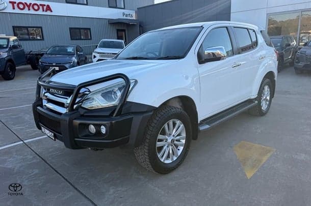2018 Isuzu MU-X LS-U in White