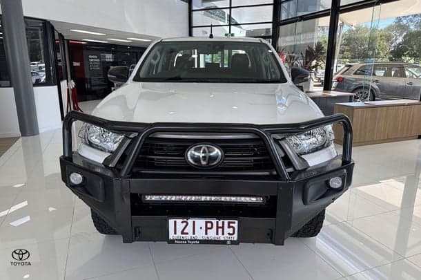 2020 Toyota Hilux SR in White