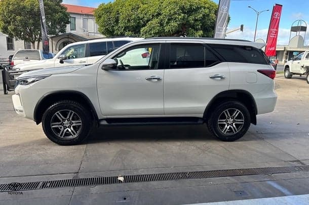 2022 Toyota Fortuner GXL in White