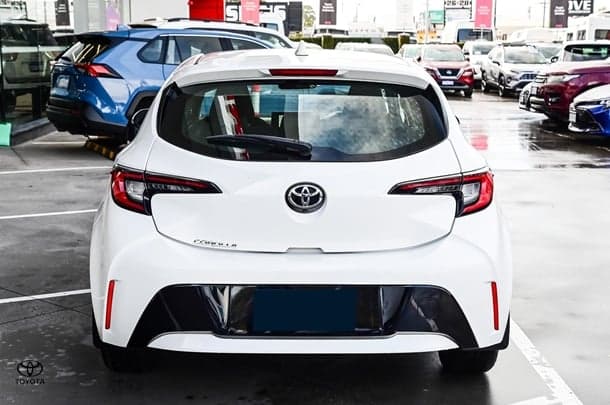2024 Toyota Corolla Ascent Sport in White