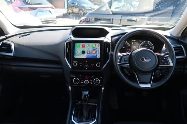 2024 Subaru Forester 2.5i in White