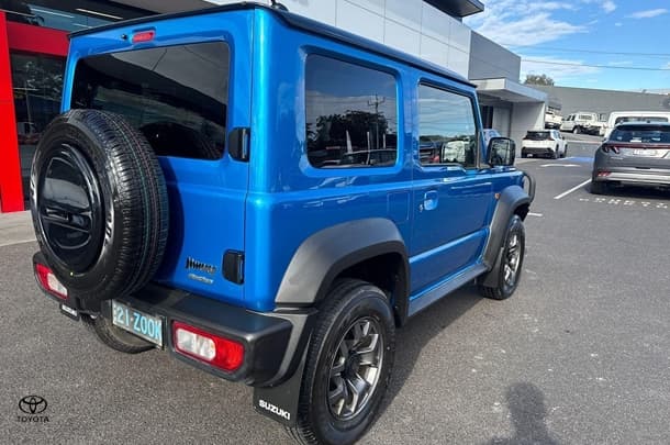 2021 Suzuki Jimny Base in Blue