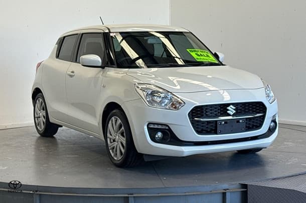 2023 Suzuki Swift GL in White