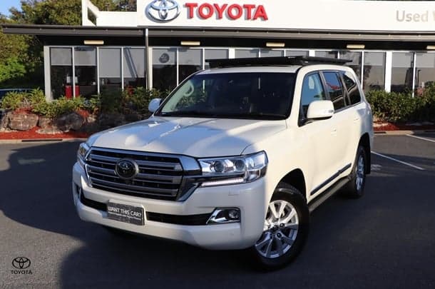 2020 Toyota Landcruiser Sahara in White