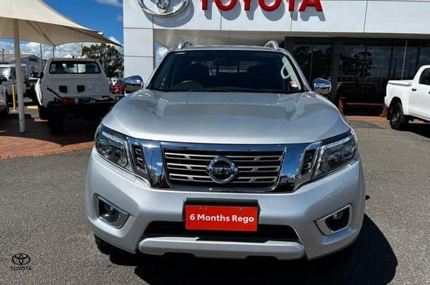 2019 Nissan Navara ST-X in Silver