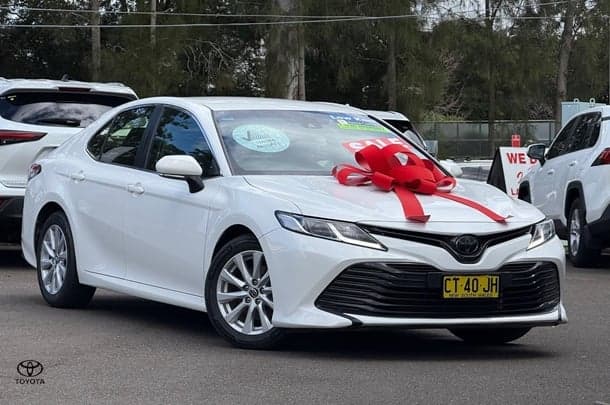 2019 Toyota Camry Ascent in White