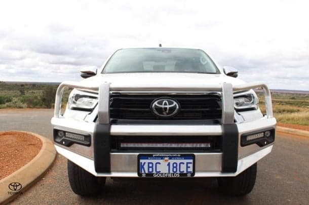 2020 Toyota Hilux SR5 in White