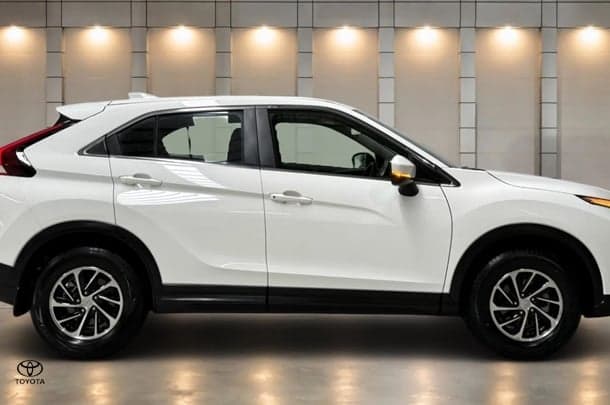 2024 Mitsubishi Eclipse Cross ES in White