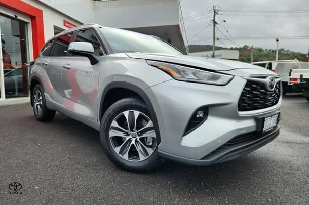2025 Toyota Kluger GXL in Silver