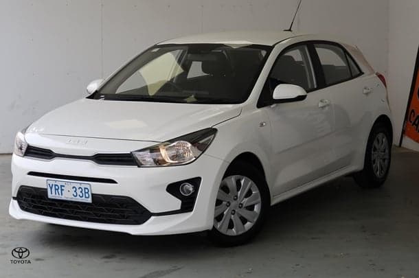 2022 Kia Rio S in White