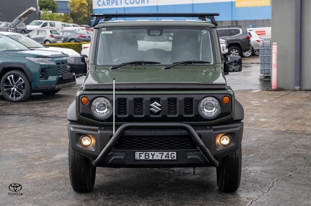 2023 Suzuki Jimny GLX in Green
