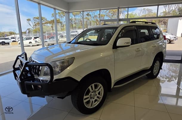 2010 Toyota Landcruiser Prado VX in White