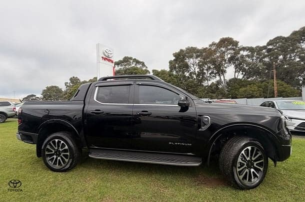 2025 Ford Ranger Platinum in Silver