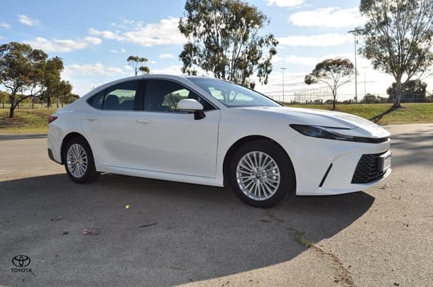 2025 Toyota Camry Ascent in White