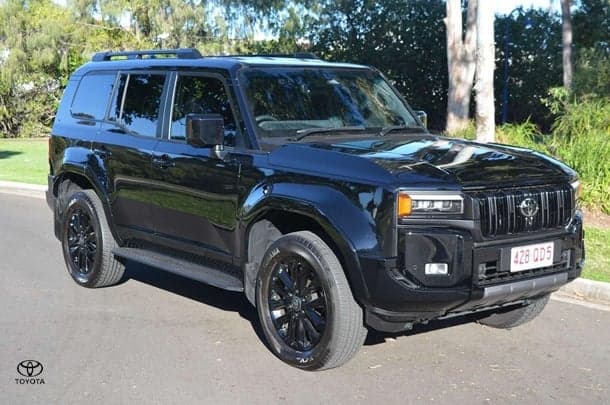 2024 Toyota Landcruiser Prado VX in Black